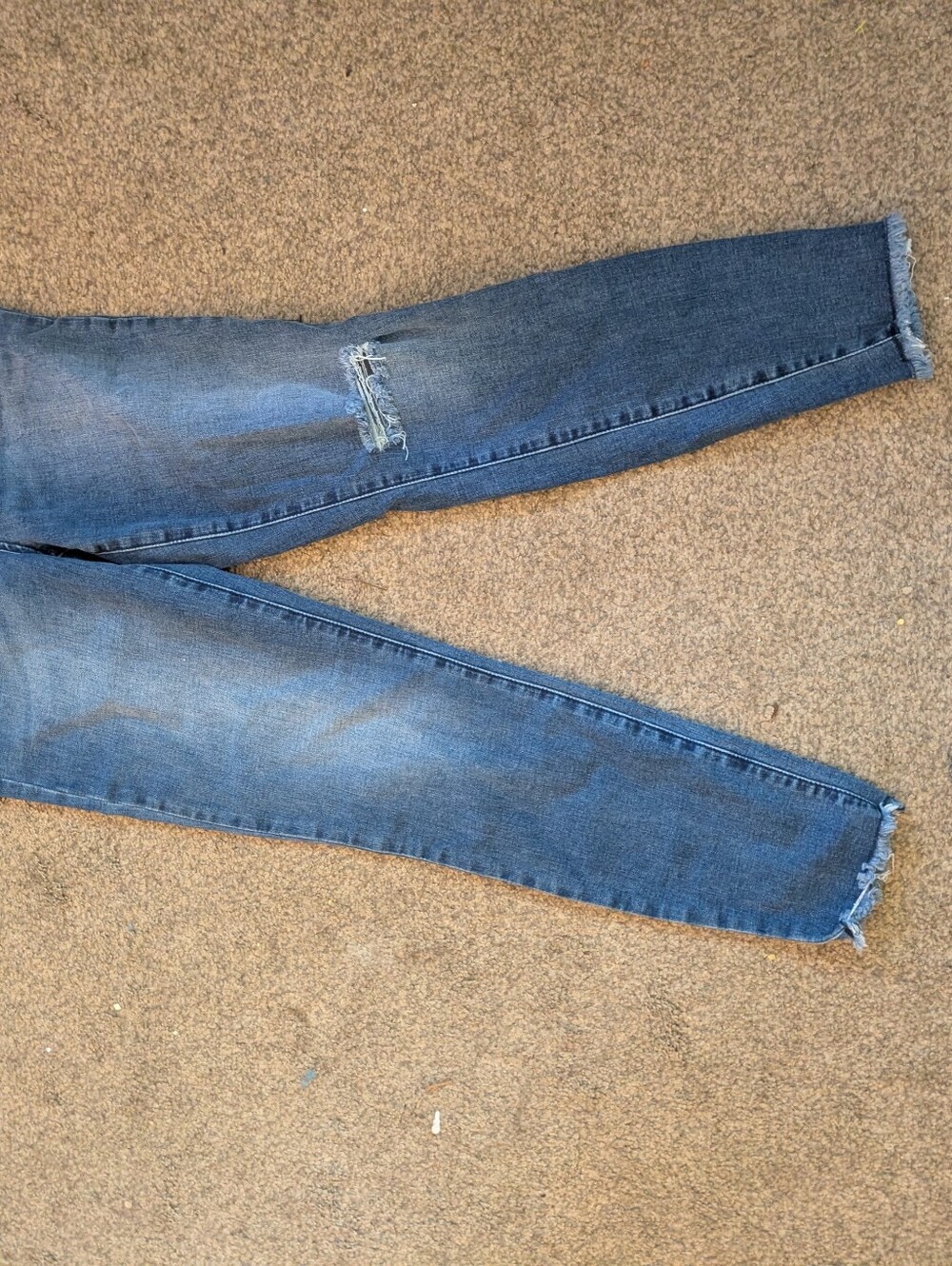 Women’s Blue Distressed Straight-Leg Jeans